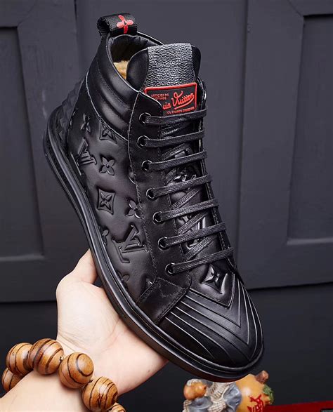 scarpa uomo louis vuitton